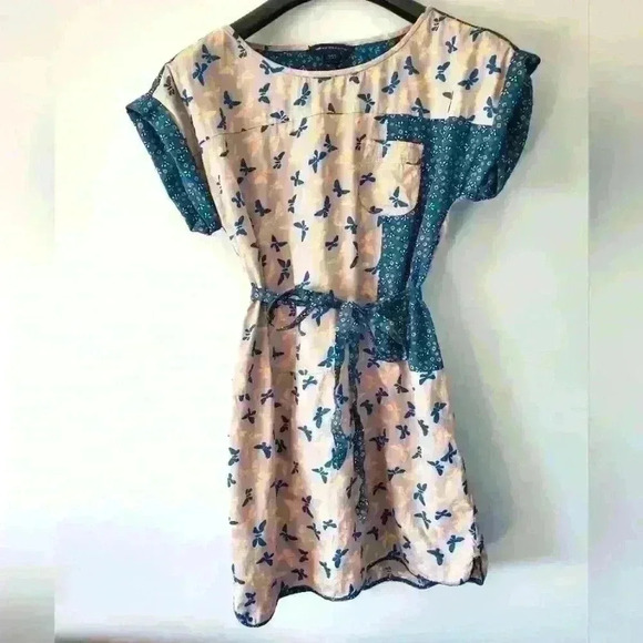 French Connection Dresses & Skirts - French Connection belted  summer butterfly dress size 4
